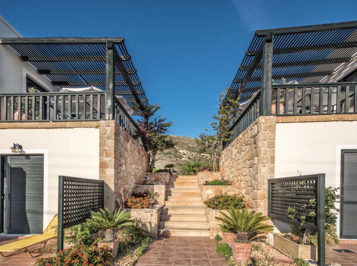 פלאסרנה Magnolia Apartments And Studios מראה חיצוני תמונה